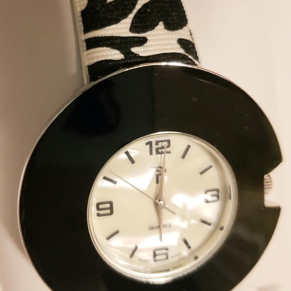 Watch Shannons Quartz NIB - Picture 2 of 10